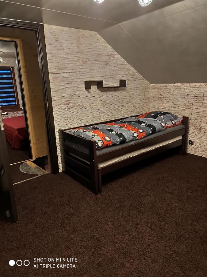 シフィノウイシチェ Apartament Aureliaヴィラ エクステリア 写真